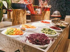 -海口绿发希尔顿酒店-田园汇自助餐·三文鱼·海鲜