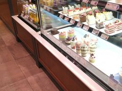 -巴黎贝甜(五月花广场店)