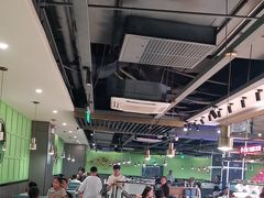-金滏山烤肉·海鲜·火锅自助餐厅(襄阳万达店)