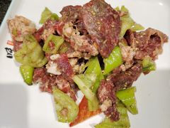 蜜汁梅肉-鹤之乡·齐齐哈尔烤肉·非遗(秋涛路店)
