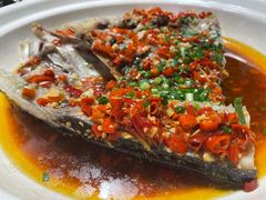 招牌剁椒鱼头-小食候湘(政务区店)