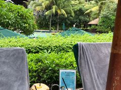 -三亚湾海居铂尔曼度假酒店