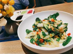 焗锅气奶白菜-小大董·烤鸭(凤凰汇店)