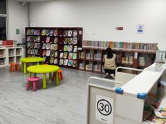 -朝阳区图书馆(小庄店)