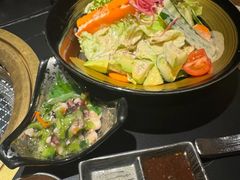 -山川小町·极番烧肉(新地假日广场店)