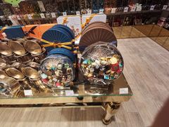 -VENCHI 闻绮(北京国贸商城店)