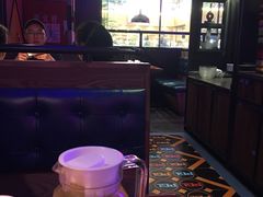 卡座-胖哥俩肉蟹煲(万国店)