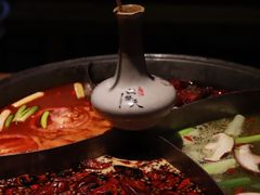 -白乐天毛肚火锅馆(南滨路店)