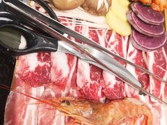-烤路里·韩国品质自助烤肉(石路天虹4号店)