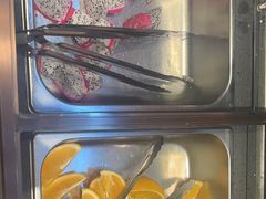 -小鱼小牛(世欧广场店)