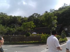 -亚龙湾中心广场