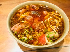 -亮亮面馆(经六路店)