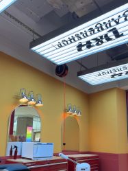 -Devilhands Barbershop男士理容店