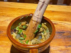 -老滇山寨•云南特色菜•地方菜•民族风情歌舞表演(金碧店)