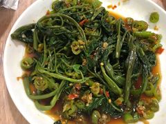 -洪霞餐馆