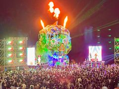 -北戴河碧螺塔海上酒吧公园