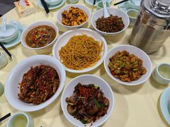 -笨罗卜浏阳菜馆(龙华鹏润达店)
