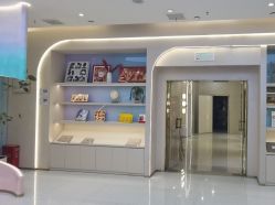 -小阿福儿童摄影(光谷时代广场店)