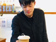 -Line 咖啡(石厦花园店)