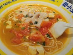 -粉小主·贵州酸汤牛肉粉(南京仙林金鹰店)