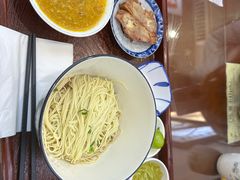 -百年老字号·观振兴蟹黄面·三虾面·苏式面(观前街富仁坊巷店)