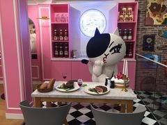 -LINE FRIENDS Garosu-gil Flagship Store