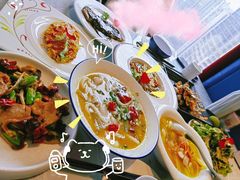 -忘忧草融合私房菜(红鼎国际店)