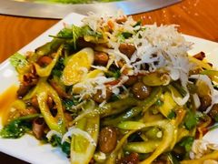 特色大拌菜-屯靠屯地锅王(西南路店)