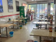 -凤张螺蛳粉·爽口粉(跃进路总店)