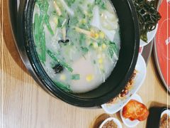 -妈妈故事米线(市府恒隆店)