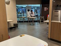 -麦当劳(湖光北街店)