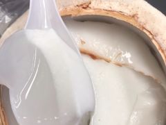 -泰龙城小吃街