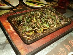 -吞鱼兽麻辣烤鱼(万达店)