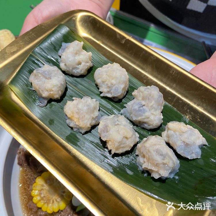 因为我不吃牛杂 就点了一个牛腩煲
