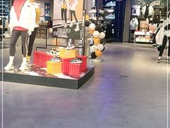 -斯凯奇(八达岭奥特莱斯店)