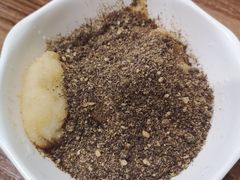 黄糖糍粑-继红顺河抄手名小吃