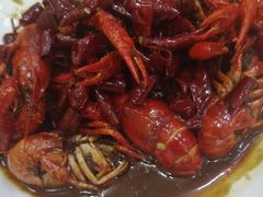 -扒虾小妹儿麻辣海鲜(宏图街店)