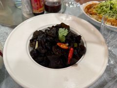 -汗腾格里·风味餐厅(新疆驻京办店)