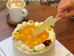 -山与蓝·轻糖鲜果蛋糕(勒泰店)