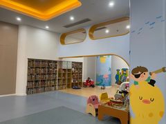 -戊辰亲子游泳俱乐部