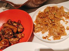 -滋粥楼·顺德菜(番禺广场总店)