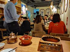 大堂-聚鑫朋酸菜肥肠(文艺路口店)
