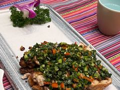 -香巴拉云南餐厅(华莱坞店)