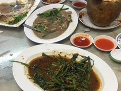 -麦二海鲜饭店