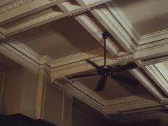 -LONG BAR 廊吧(外滩华尔道夫酒店)