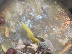 -濠轩阁特色生蚝火锅(水湾路店)