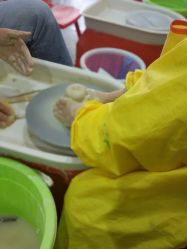 -泥娃娃DIY陶吧(易生活购物公园店)