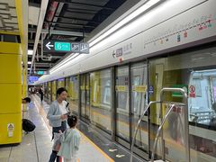 -银湖(地铁站)