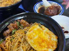 滑炒牛肉面-董记庐春面馆(北京西路店)