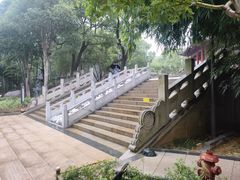 -绳金塔